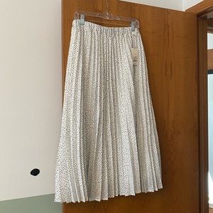 Midi pleated polka dot skirt - new with tags!